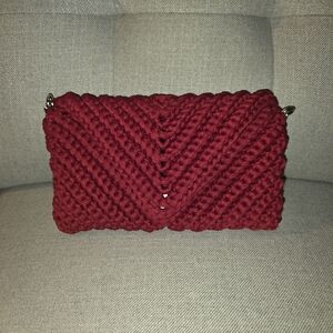 Elegant Red Knit Clutch